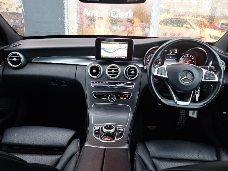 Used Mercedes-Benz C Class 2018 for sale - 76683695: Photo 2