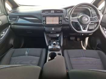 Used Nissan Leaf 2022 for sale - 74940502: Photo