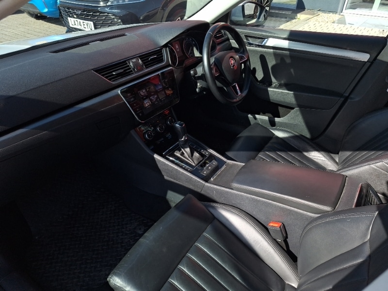 Used Skoda Superb 2018 for sale - 77964302: Photo 5