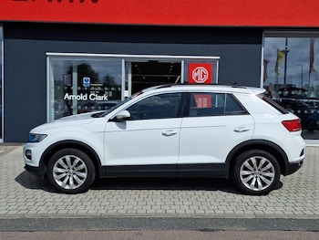 Used Volkswagen T-Roc 2019 for sale - 75241079: Photo