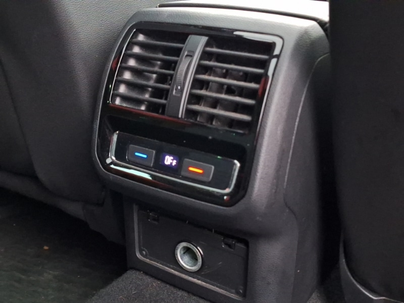 Used Volkswagen Passat 2019 for sale - 77307984: Photo 12