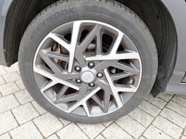 Used Hyundai KONA 2021 for sale - 76301634: Photo 12