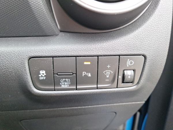 Used Hyundai KONA 2021 for sale - 76301634: Photo 14