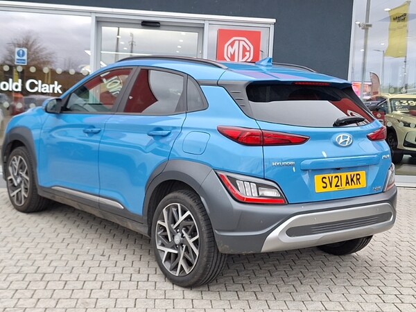 Used Hyundai KONA 2021 for sale - 76301634: Photo 3