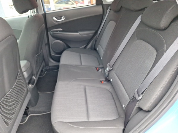 Used Hyundai KONA 2021 for sale - 76301634: Photo 6