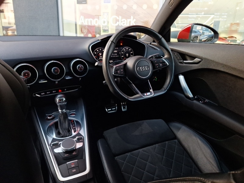 Used Audi TT 2020 for sale - 76358747: Photo 2