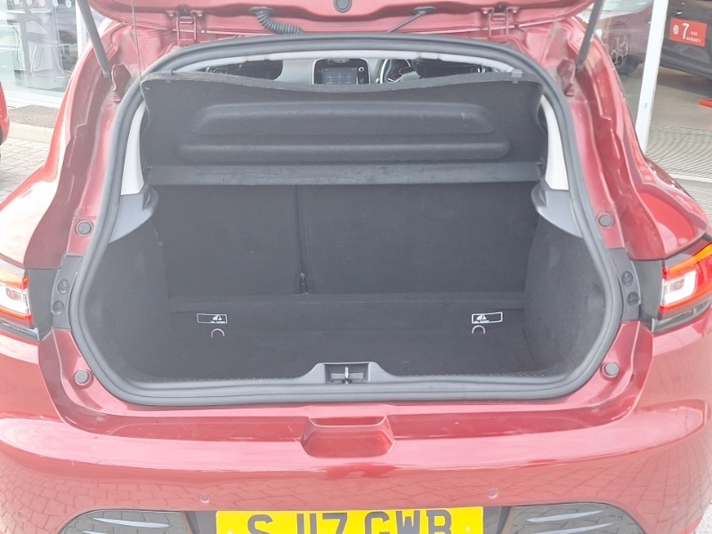 Used Renault Clio 2017 for sale - 76054903: Photo 8