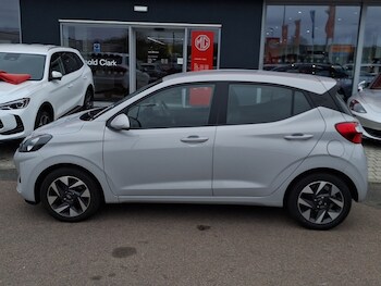 Used Hyundai i10 2023 for sale - 78425388: Photo