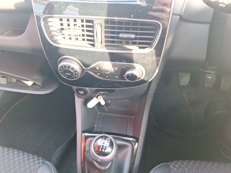 Used Renault Clio 2017 for sale - 77964294: Photo 16