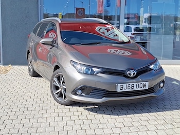 Used Toyota Auris 2018 for sale - 78360856: Photo