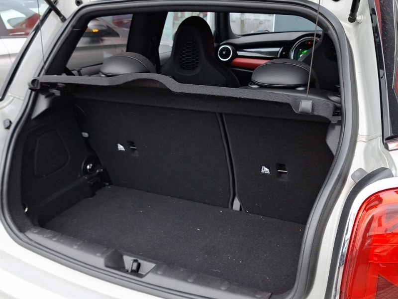 Used MINI Hatch 2018 for sale - 77816851: Photo 8