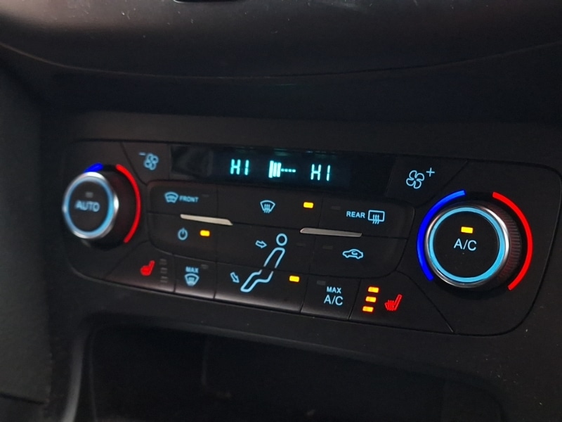 Used Ford Focus 2018 for sale - 77475778: Photo 12