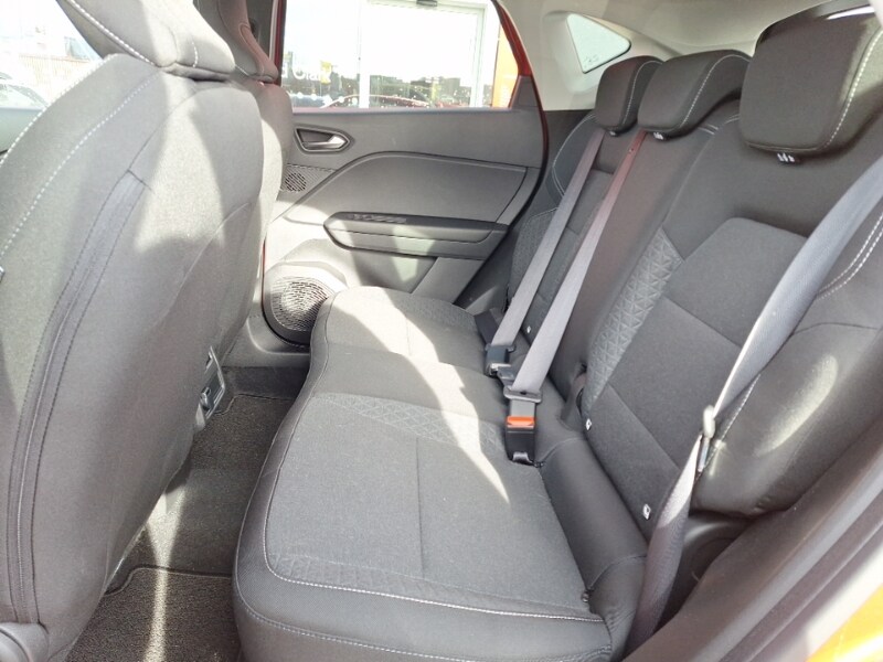 Used Renault Captur 2024 for sale - 77832275: Photo 6