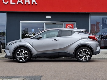 Used Toyota C-HR 2018 for sale - 78740603: Photo