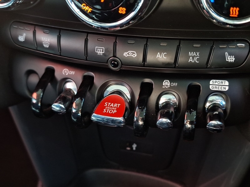 Used MINI Hatch 2018 for sale - 78173057: Photo 12