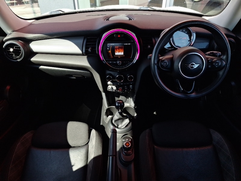 Used MINI Hatch 2018 for sale - 78173057: Photo 2