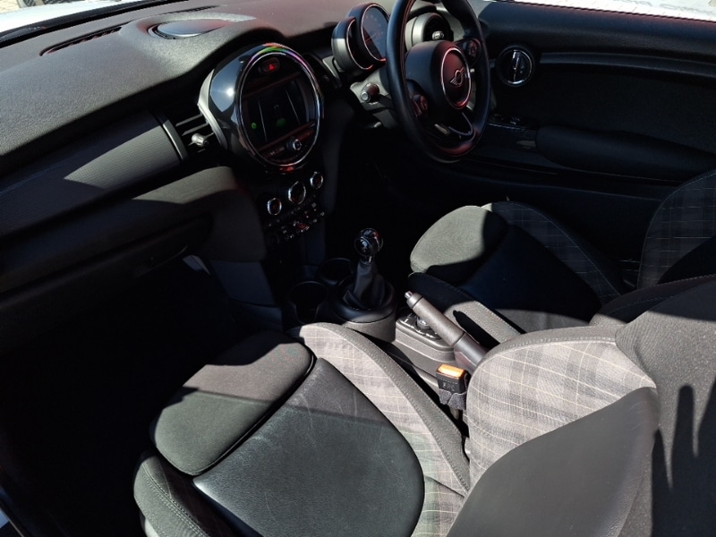 Used MINI Hatch 2018 for sale - 78173057: Photo 5