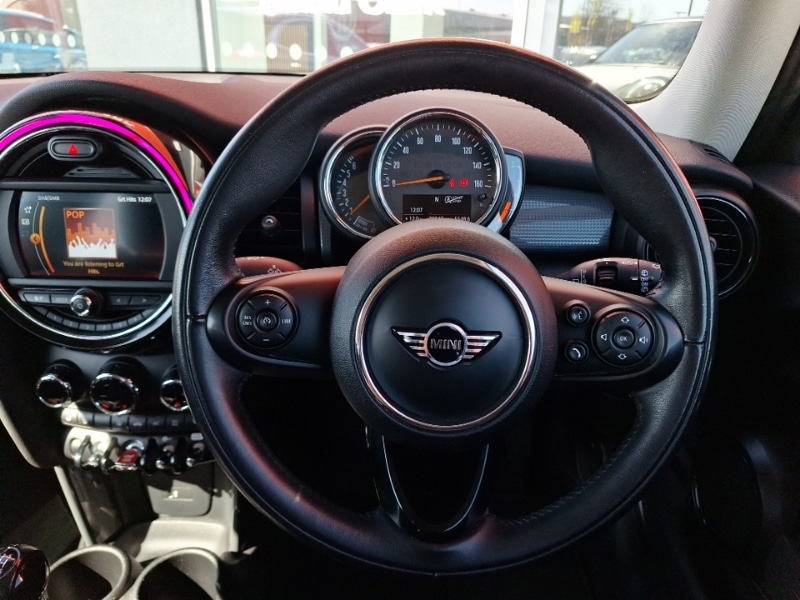 Used MINI Hatch 2018 for sale - 78173057: Photo 7