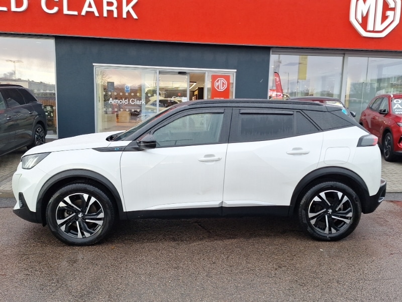 Used Peugeot 2008 2023 for sale - 76880449: Photo 4