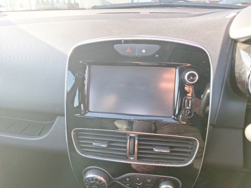 Used Renault Clio 2017 for sale - 78032584: Photo 10