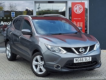 Used Nissan Qashqai 2017 for sale - 79393474: Photo