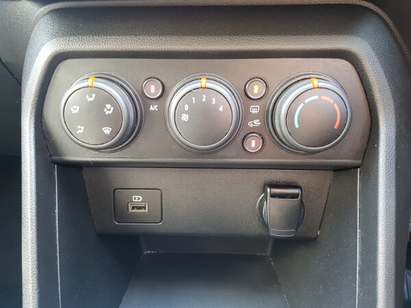 Used Dacia Sandero Stepway 2021 for sale - 76054651: Photo 18