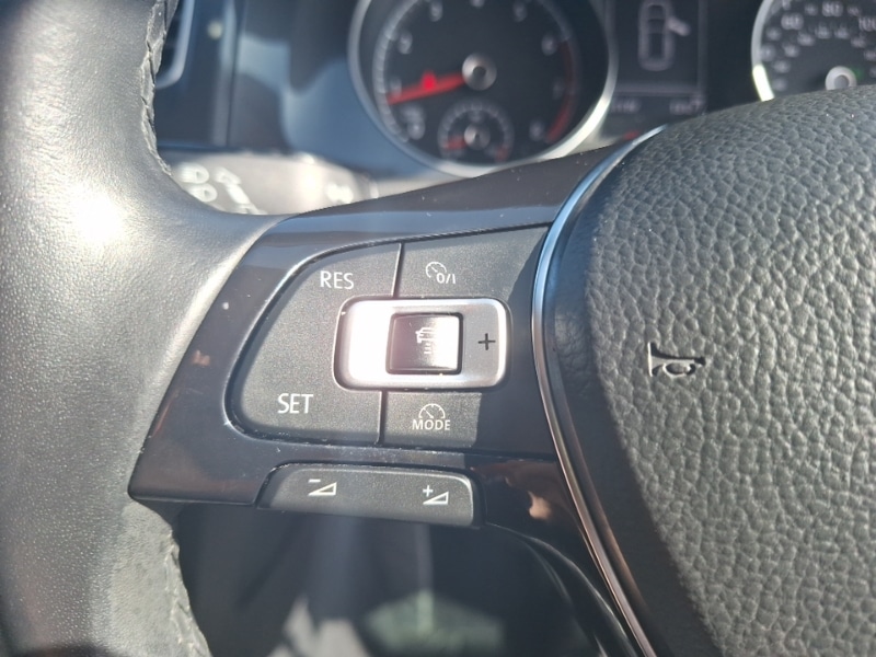 Used Volkswagen Golf 2018 for sale - 77141659: Photo 16