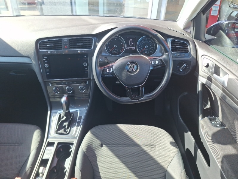 Used Volkswagen Golf 2018 for sale - 77141659: Photo 7