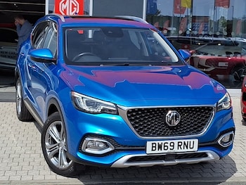 MG - MG HS