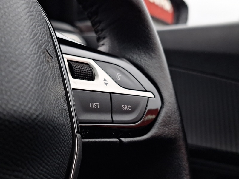 Used Peugeot 2008 2021 for sale - 77034790: Photo 15