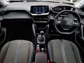 Used Peugeot 2008 2021 for sale - 77034790: Photo