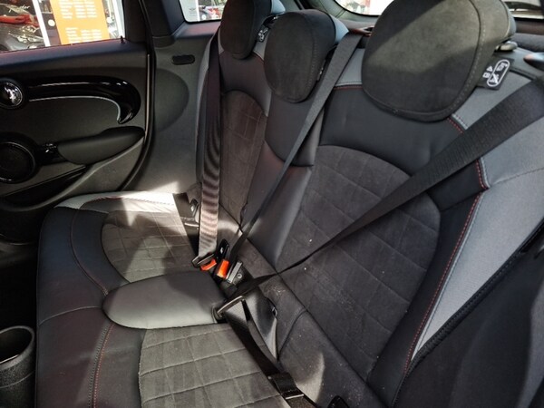 Used MINI Cooper 2023 for sale - 76166043: Photo 6