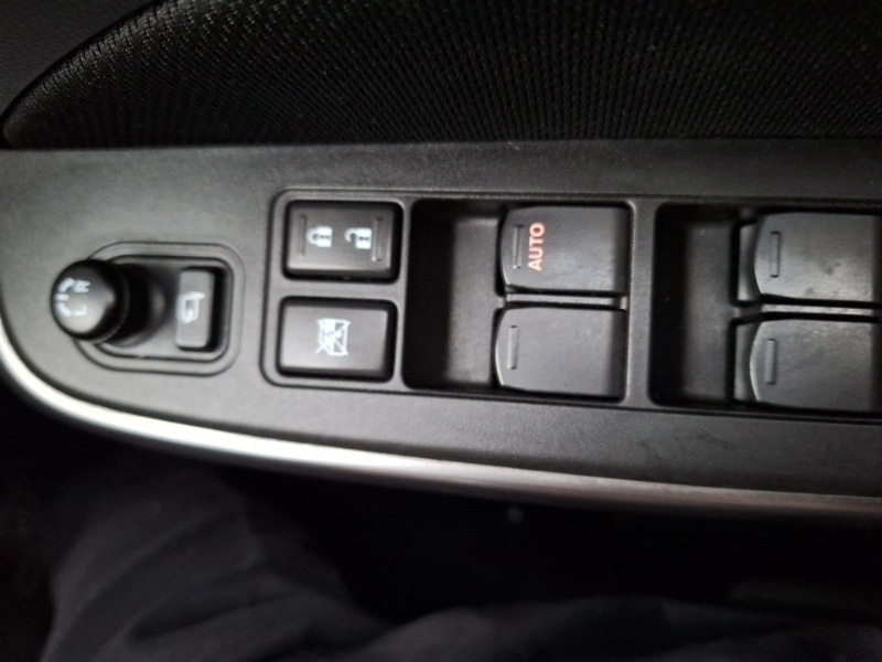 Used Suzuki Swift 2021 for sale - 76695946: Photo 15