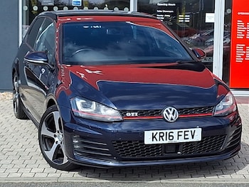 Volkswagen - Golf