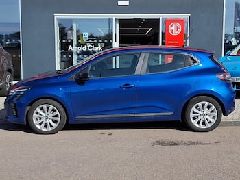 Used Renault Clio 2024 for sale - 79707023: Photo