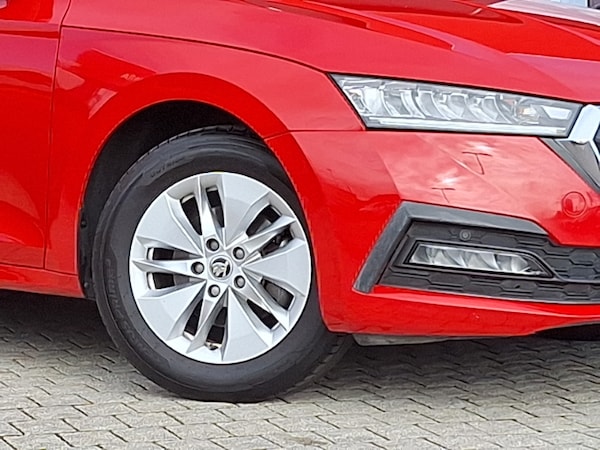 Used Skoda Octavia 2020 for sale - 76160645: Photo 9