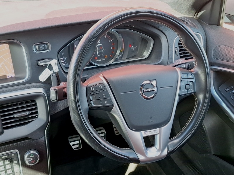 Used Volvo V40 2019 for sale - 76160646: Photo 10
