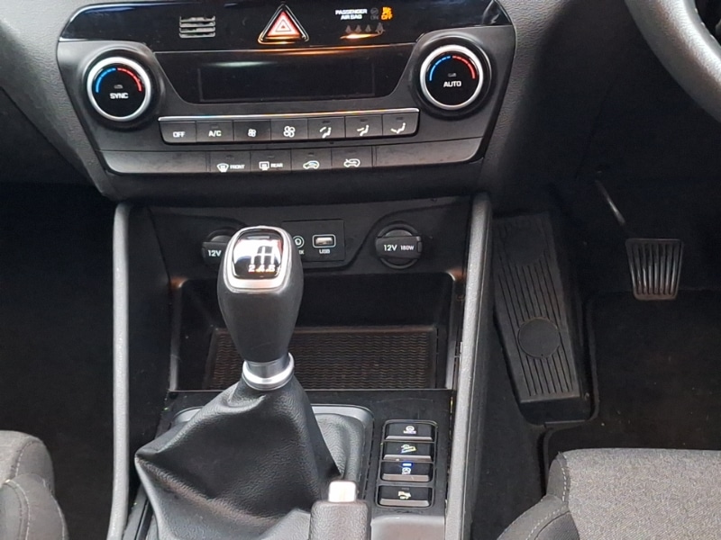 Used Hyundai TUCSON 2018 for sale - 77664328: Photo 11