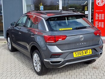 Used Volkswagen T-Roc 2019 for sale - 79383089: Photo