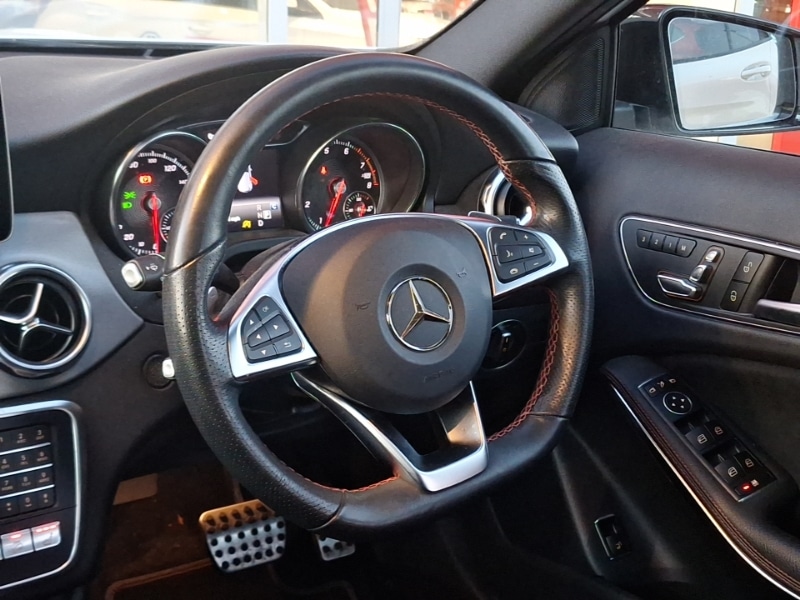 Used Mercedes-Benz GLA 2018 for sale - 76403655: Photo 10