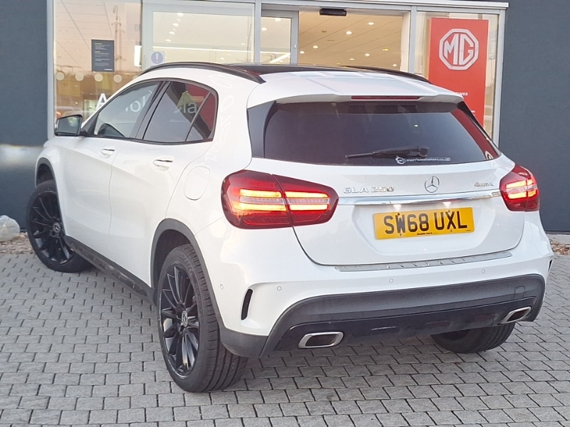 Used Mercedes-Benz GLA 2018 for sale - 76403655: Photo 3