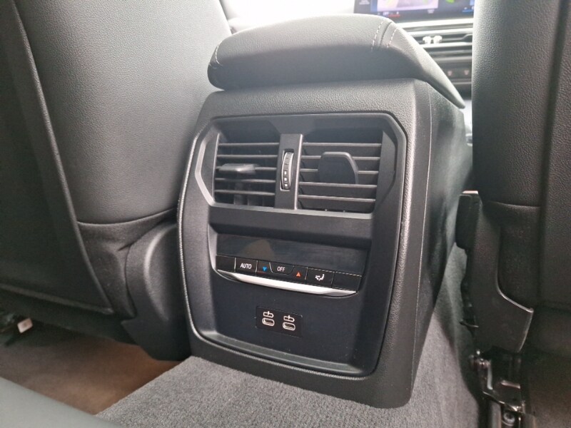 Used BMW 3 Series 2024 for sale - 76108087: Photo 12