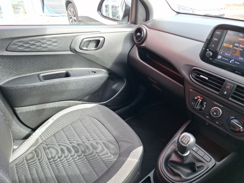 Used Hyundai i10 2022 for sale - 78037144: Photo 15
