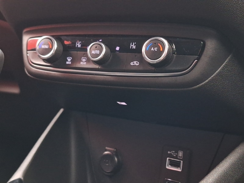 Used Vauxhall Crossland 2022 for sale - 76974897: Photo 15