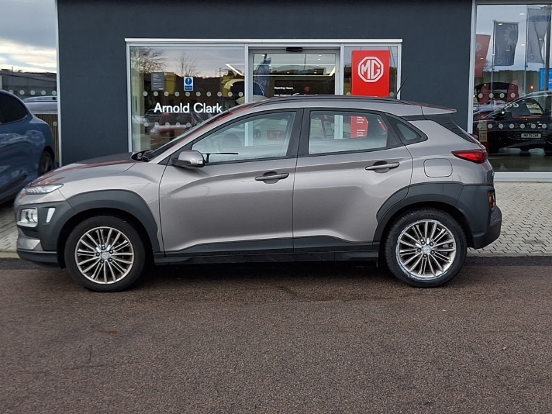 Used Hyundai KONA 2017 for sale - 76437827: Photo 4