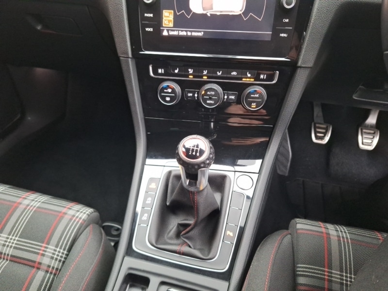 Used Volkswagen Golf 2019 for sale - 76880431: Photo 16