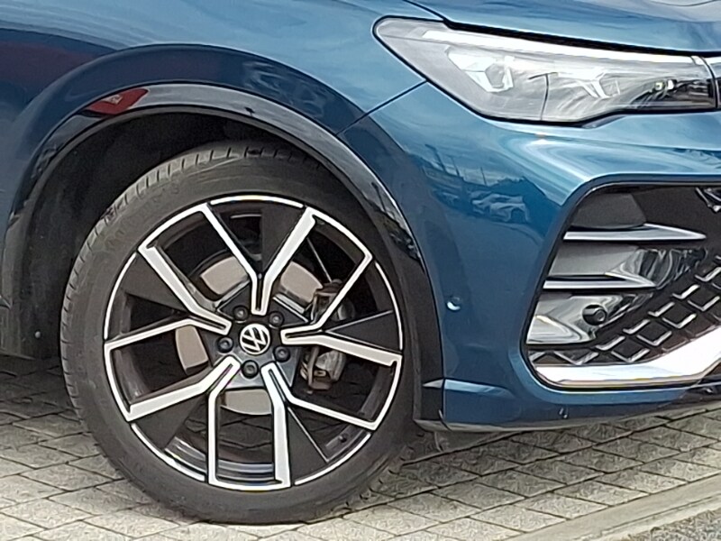 Used Volkswagen Tiguan 2024 for sale - 77024806: Photo 9