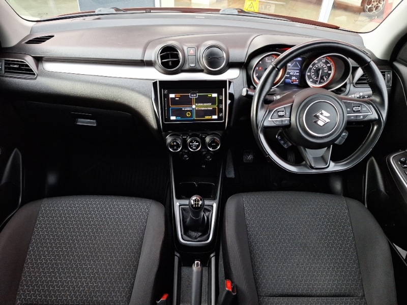 Used Suzuki Swift 2021 for sale - 77047101: Photo 2