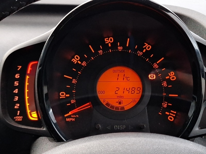 Used Toyota AYGO 2015 for sale - 76816135: Photo 12