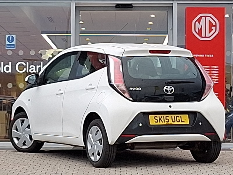 Used Toyota AYGO 2015 for sale - 76816135: Photo 3